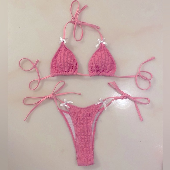 COPY - Blush-pink Bikini with Bows - Picture 1 of 2